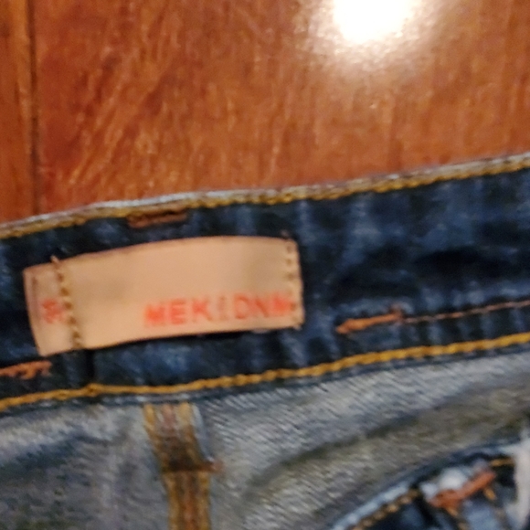 MEK low rise stretch skinny jeans - dark wash. - Picture 4 of 5